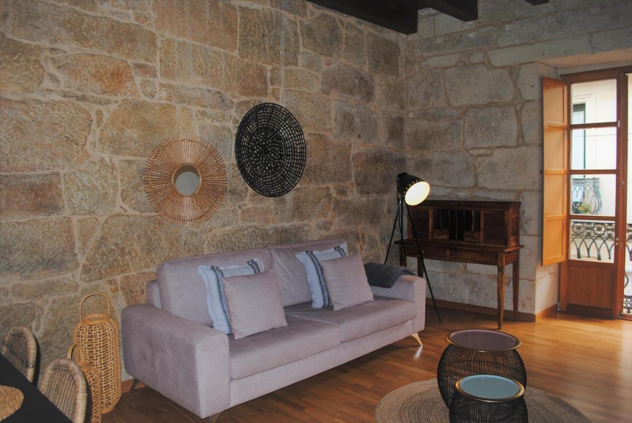Exclusivo Apartamento En Edificio Historico بونتيفيذرا المظهر الخارجي الصورة
